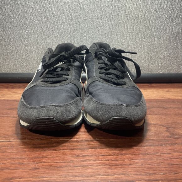 Size 7.5 - PUMA ST Runner V2 Black - 365278-33 - Picture 6 of 8